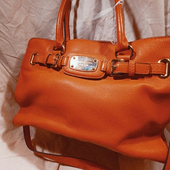 Michael kors tote - Picture 4 of 9